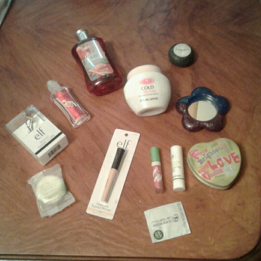 More Free Gifts - Dont Purchase This